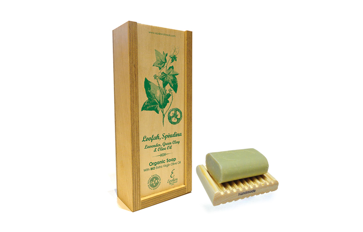 Handmade Organic olive oil soap with lavender, spirulina, green clay and loofah.
